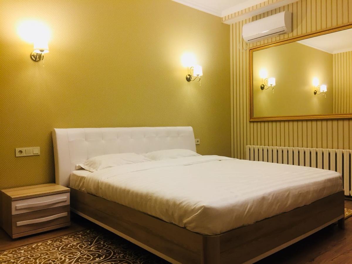 Altyn Aparthotel Астана Екстериор снимка